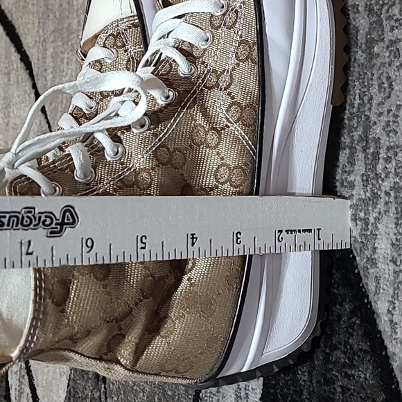 HIGH-TOP BEIGE CANVAS LACE-UP SNEAKERS - Picture 3 of 12